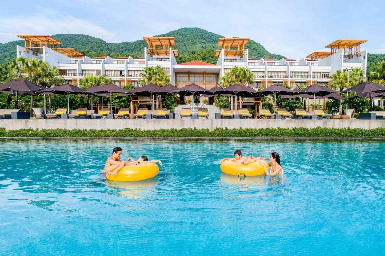 Angsana Lang Co Hotel Exterior photo